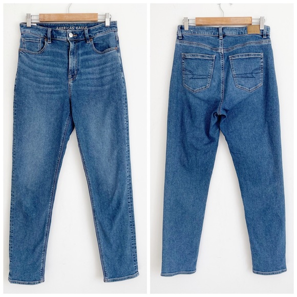 American Eagle Outfitters Denim - American Eagle High Rise Mom Jeans Size 8
